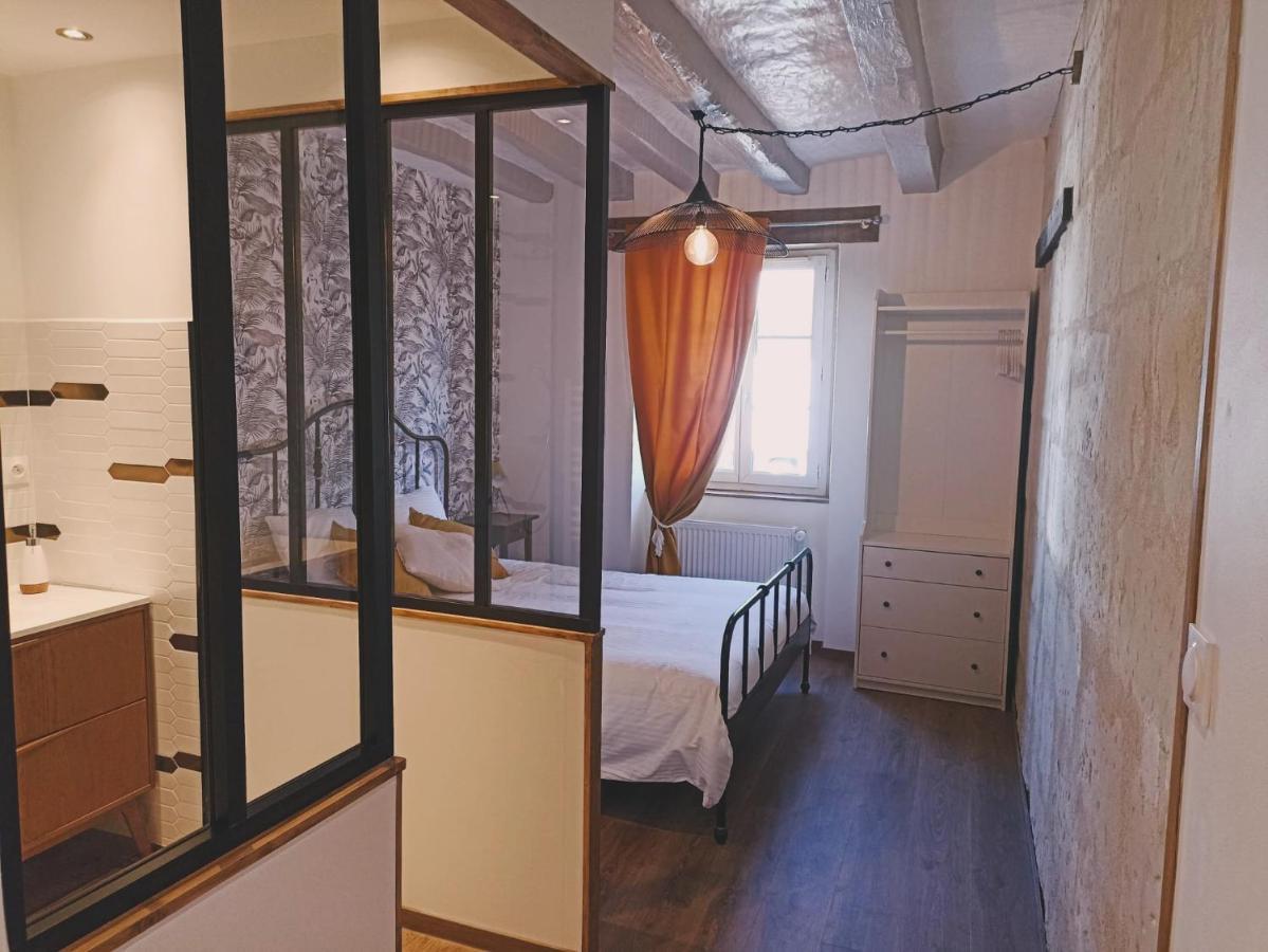 L'Appart Langeaisien Apartamento Exterior foto